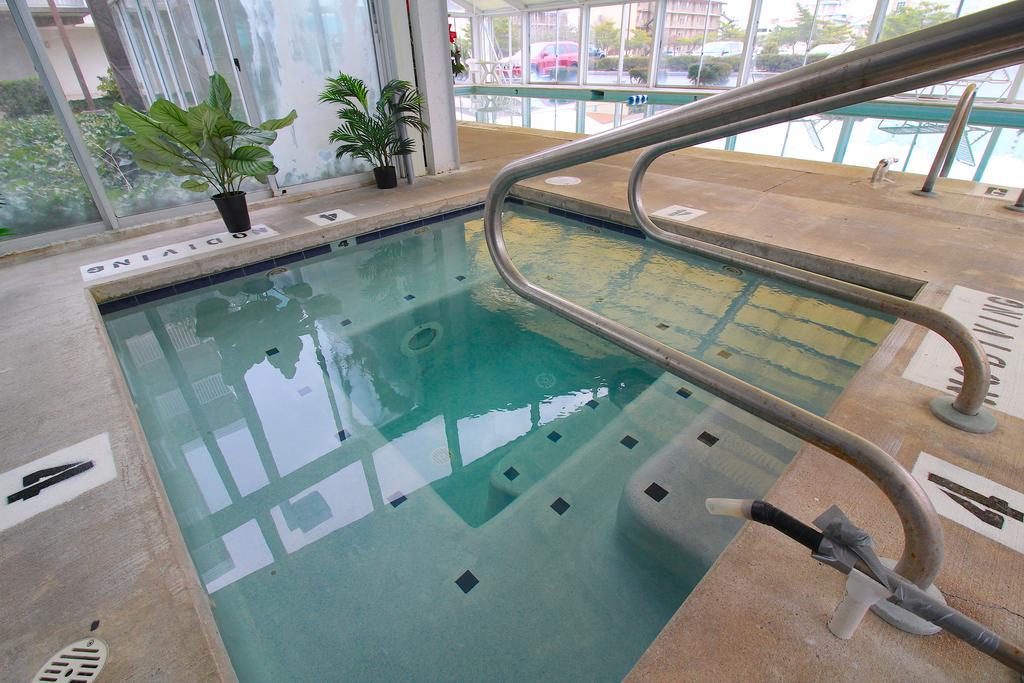 Bay Club Resort By Kees Vacations オーシャン・シティ エクステリア 写真
