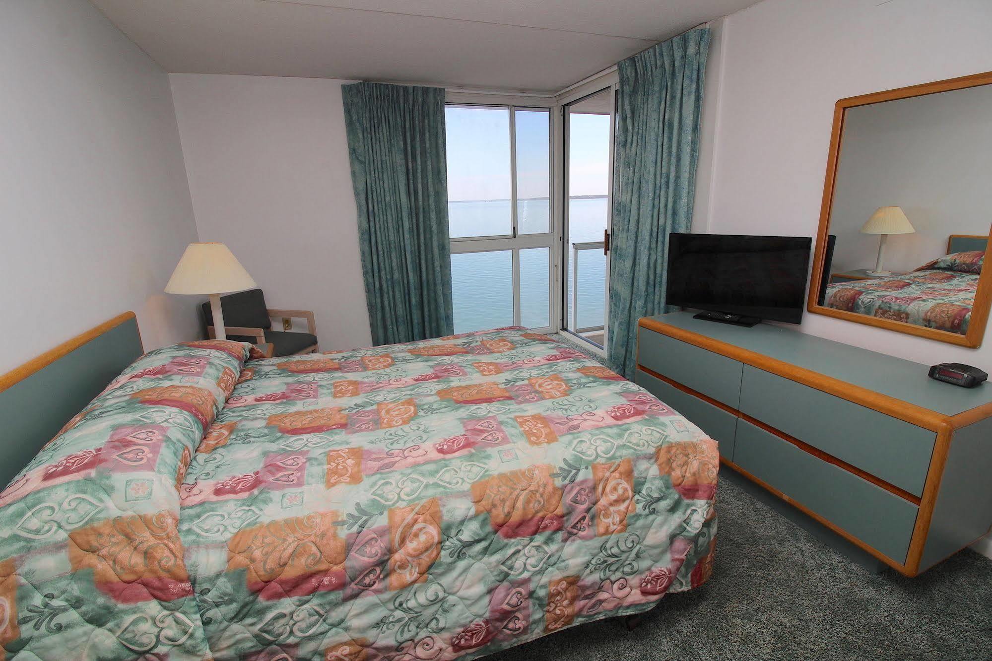 Bay Club Resort By Kees Vacations オーシャン・シティ エクステリア 写真